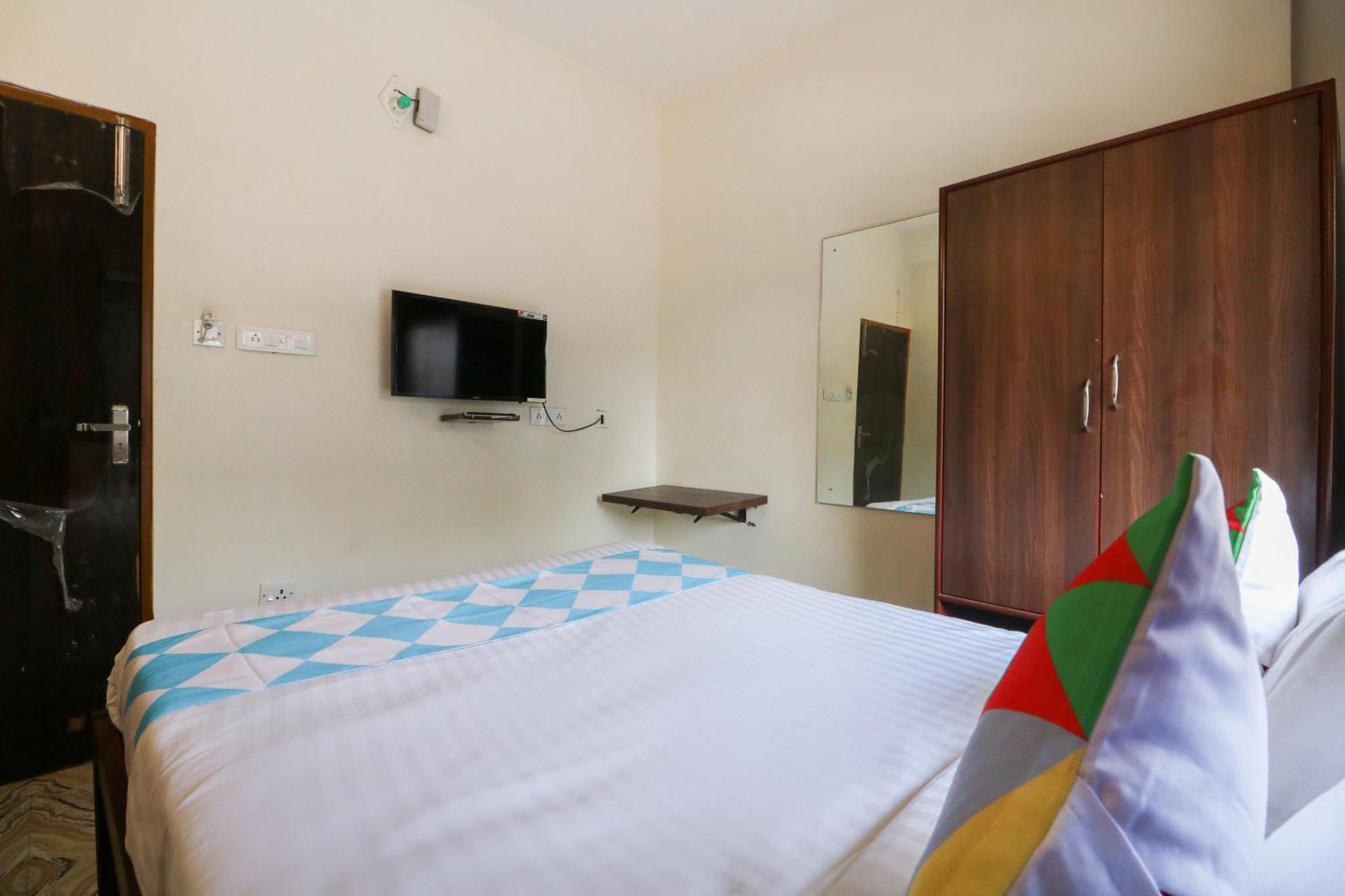 Hotel O Adri Hotels Near Dum Dum Metro Station Exterior photo